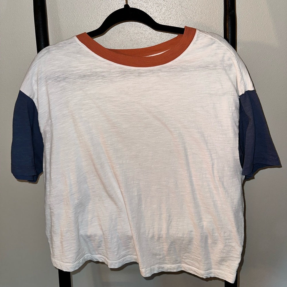 Women’s cropped shirt